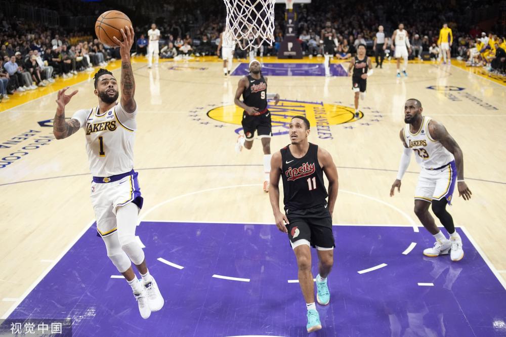 门将中占据 门将中占据