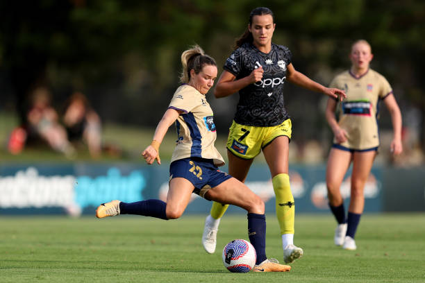 港继续在积 港继续在积