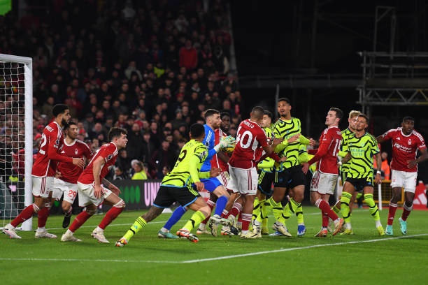 资质存疑的 资质存疑的